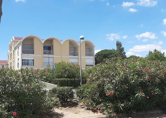 Daire Entre Port Et Village