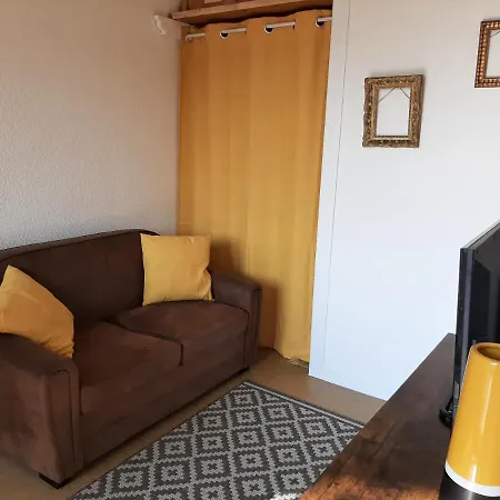 Apartment Entre Port Et Village *
